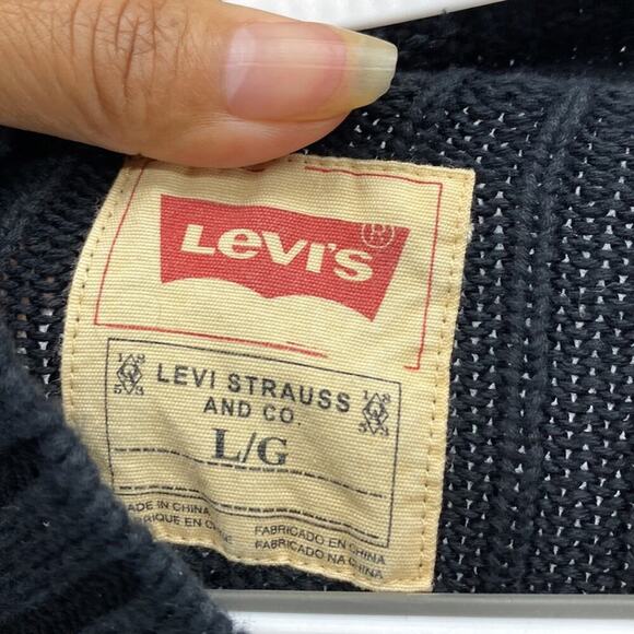 Levi’s black ribbed v neck elbow patch brown button accent sweater 100% cotton - Picture 3 of 8